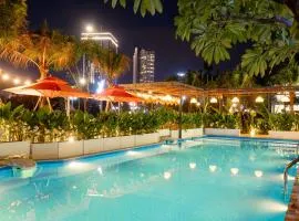 Sujet Beach Hotel and Apartment Danang by Haviland