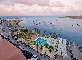 QAWRA Palace Resort & SPA，位于圣保罗湾城的酒店