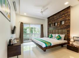 Treebo Blue Roof, Kelwa，位于Pālghar的酒店