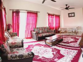 Homestay No 68 Raub，位于劳勿的酒店