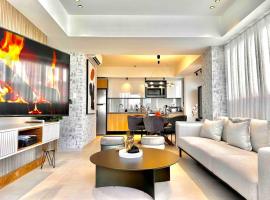 Stylish Upscale Condo, Pool，位于Carlos Guerra的酒店