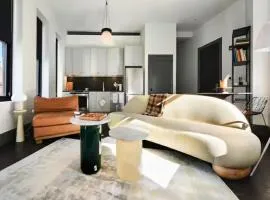 Remodeled 2BR Downtown Near Acrisure Stadium