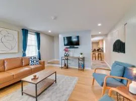 Walk to Parks and Dining Cozy Canandaigua Home!