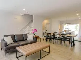 Modern Gem Near Historic Annapolis and Naval Academy