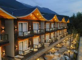 Shivalaya Retreat - A River Side Resort，位于马拉里的酒店
