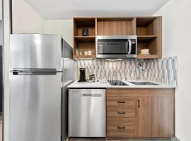 Everhome Suites San Bernardino - Loma Linda，位于圣贝纳迪诺的酒店