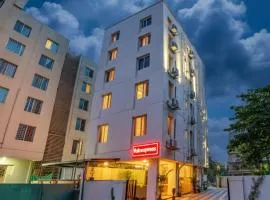 FabHotel Marvel Bliss - Nr Trump Towers