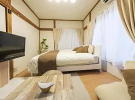 Quiet 1K Full Room, Serta Queen Bed, Good to Shinjyuku & Ikebukuro, Belluna Dome, 201