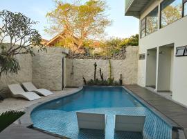 HŌM Coliving Bali，位于克罗柏坎的酒店