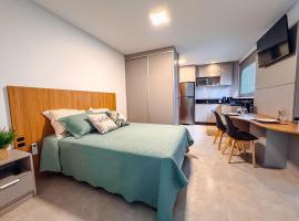 Studio Moderno c/ Piscina e Garagem，位于布吕斯克的酒店