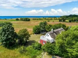 Gorgeous Home In Karrebæksminde With Wifi