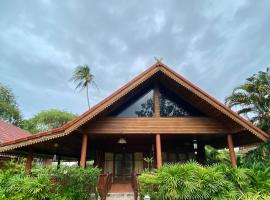 班拉加河内别墅酒店，位于湄南海滩的酒店