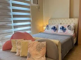 The Palladium - Modern Executive Studio