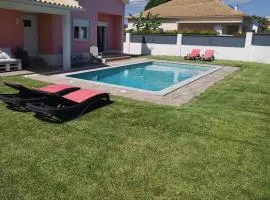 Family Villa Pool & Beach