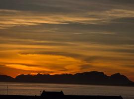 607 Odean - Luxury Ocean Escape，位于斯特兰德的酒店