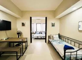 Cozy & Spacious 1 Bedroom in the Heart of the City