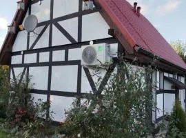 Mały Biały Domek Jeżyczki