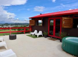 Hacienda La Loma Cozy Retreat with Jacuzzi & Views，位于锡德拉的酒店