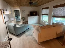 Beautiful 1bd 1ba Condo - Ocean Front Complex in New Smyrna Beach