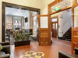 巴拉瑞特乔治品质酒店 