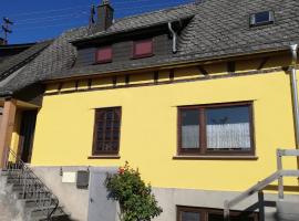 Ferienhaus Koppenstein，位于Schwarzerden的酒店