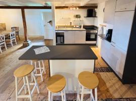 Deichatelier，位于Minsen的酒店