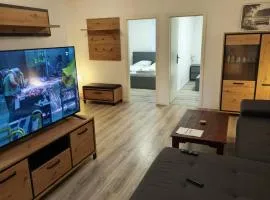 Ferienwohnung Maxi am Straussee für bis zu 6 Personen