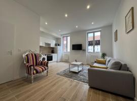 Bright studio - great for a stay in Ecully，位于伊居利的酒店