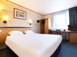 The Runmere Hotel, Liverpool South Runcorn, Part of the AG Collection，位于朗科恩的酒店