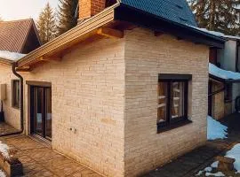 Vikendica - Skromni raj