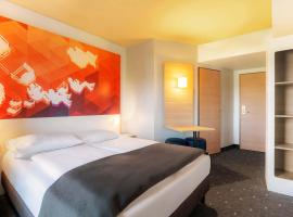 B&B Hotel Stuttgart-Bad Cannstatt，位于斯图加特的酒店