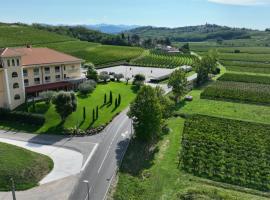 温可酒店，位于多博沃的住宿