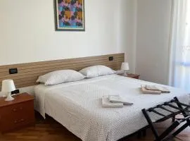 OTB Italia 2 - Alloggio accogliente tra Venezia e Treviso con 2 Terrazze e Posto auto Coperto