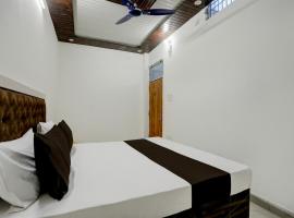 SPOT ON DIAMOND HOTEL & RESTAURANT，位于阿里格尔的酒店