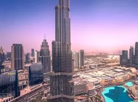 GRANDE RESIDENCES with a direct Burj Khalifa view and Private Fountain Show at 62nd floor with DXB AIRPORT VIP Shuttle option for 8 guests
