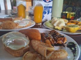 Bamboo Garden B&B，位于肯杜瓦的酒店