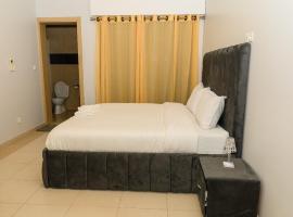 Spacious & bright bedroom，位于达喀尔的酒店