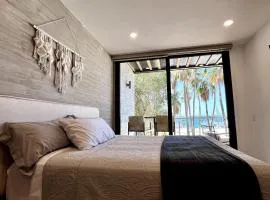 Incredible Sunsets, Private Pool and Boardwalk