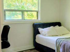 Comfortable Private Room，位于多伦多的酒店