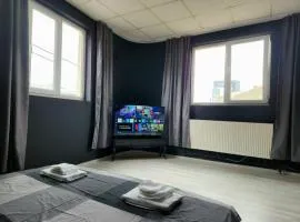 The Nomads Nest - Old Town