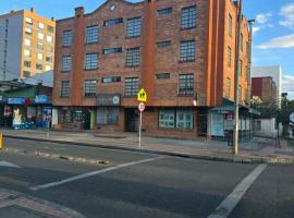 Hotel Castellana 95 Bogota By Hoteles Confort 80，位于波哥大的酒店