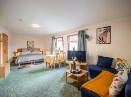 Großes Studio in Altstadt - Uni & Schloss zu Fuß erreichen