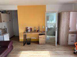 EasyStay，位于佩尔的酒店