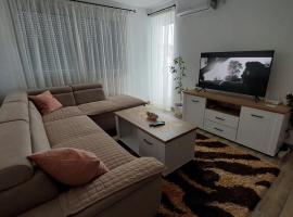 Apartman Aurora，位于Modriča的酒店
