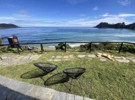 Hosteria CASA MILLER B&B FRENTE AL MAR，位于巴拉曼萨的青旅