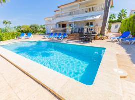 Villa Cunill by North Properties Mallorca，位于Sa Torre的酒店