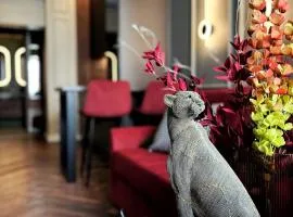 2 - Dolce Antoinette - DonViore