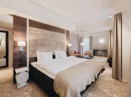 Lydia Hotel，位于塔尔图的带停车场的酒店