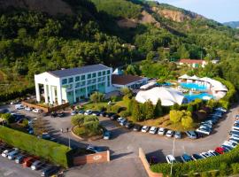 Hotel Piccolo Paradiso - Latronico "Terme"，位于Latronico的酒店