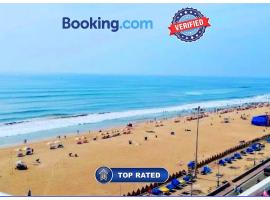 Hotel SVR Residency Sea View Puri - Known as Puri Inn - Near Light House Sea Beach - Swargadwar Golden Beach -Bengali Market- Lift - Parking - Best Premium Hotel in Puri，位于普里的酒店